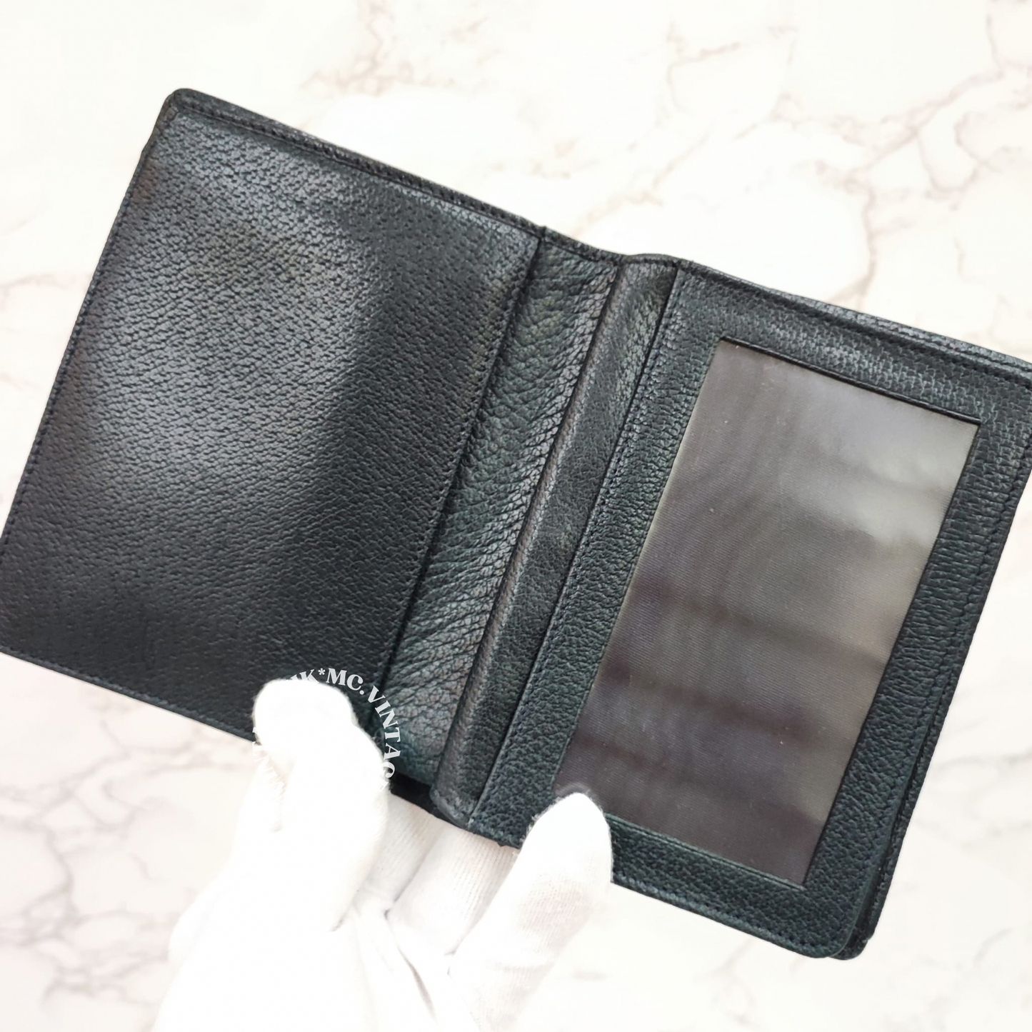 GUCCI Vintage Wallet