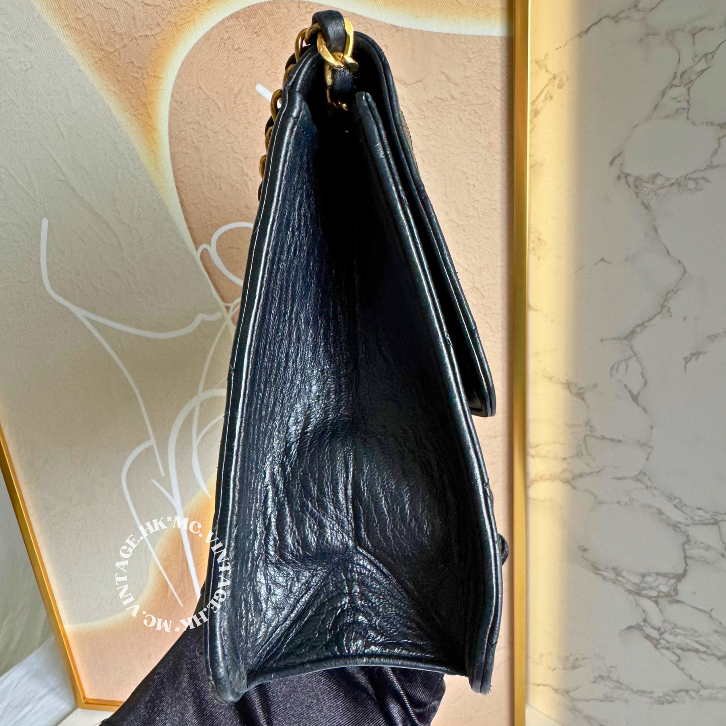 CHANEL Vintage Push-Lock Bag