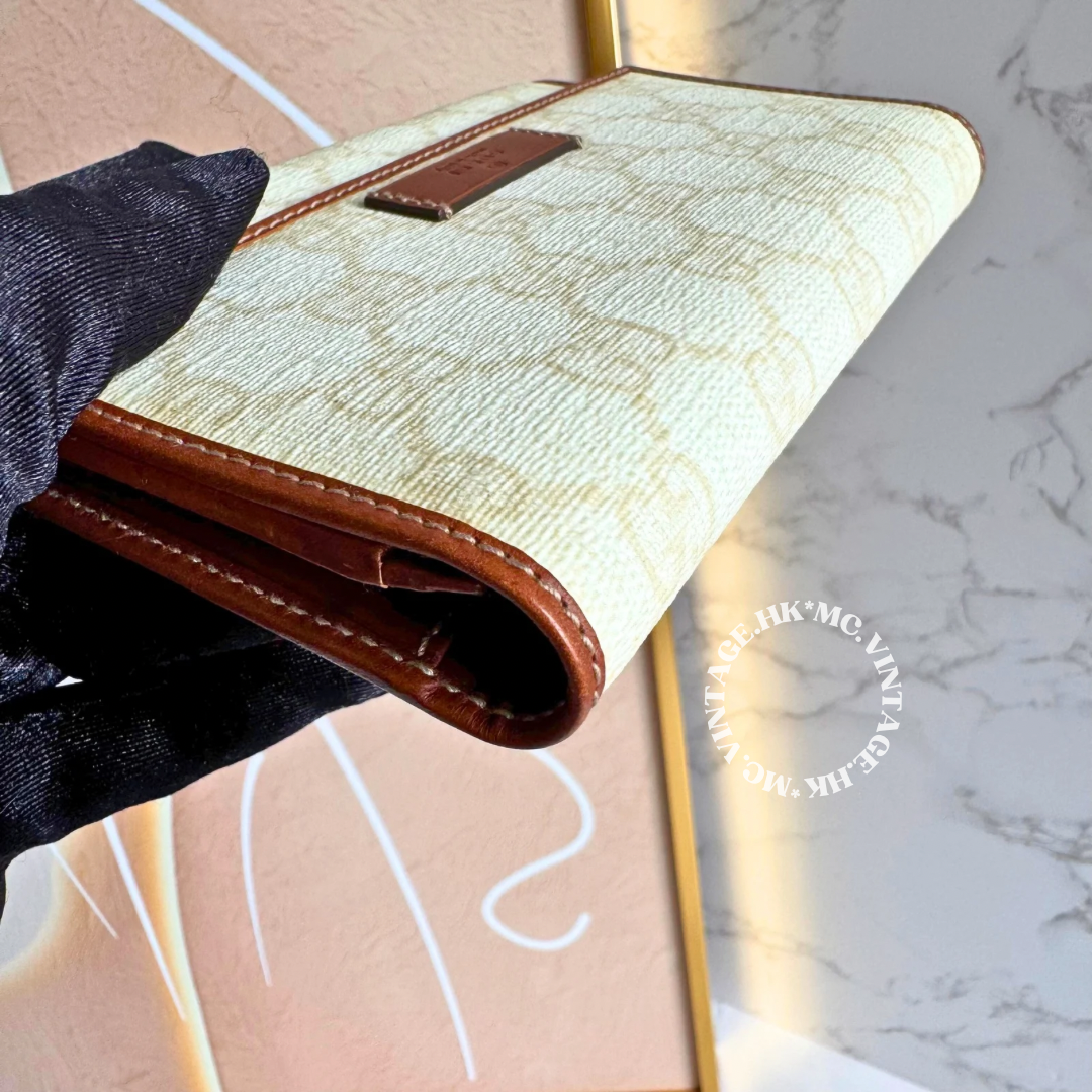 GUCCI Vintage Wallet