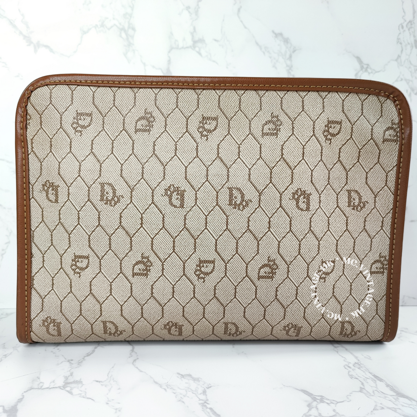 DIOR Honeycomb Clutch