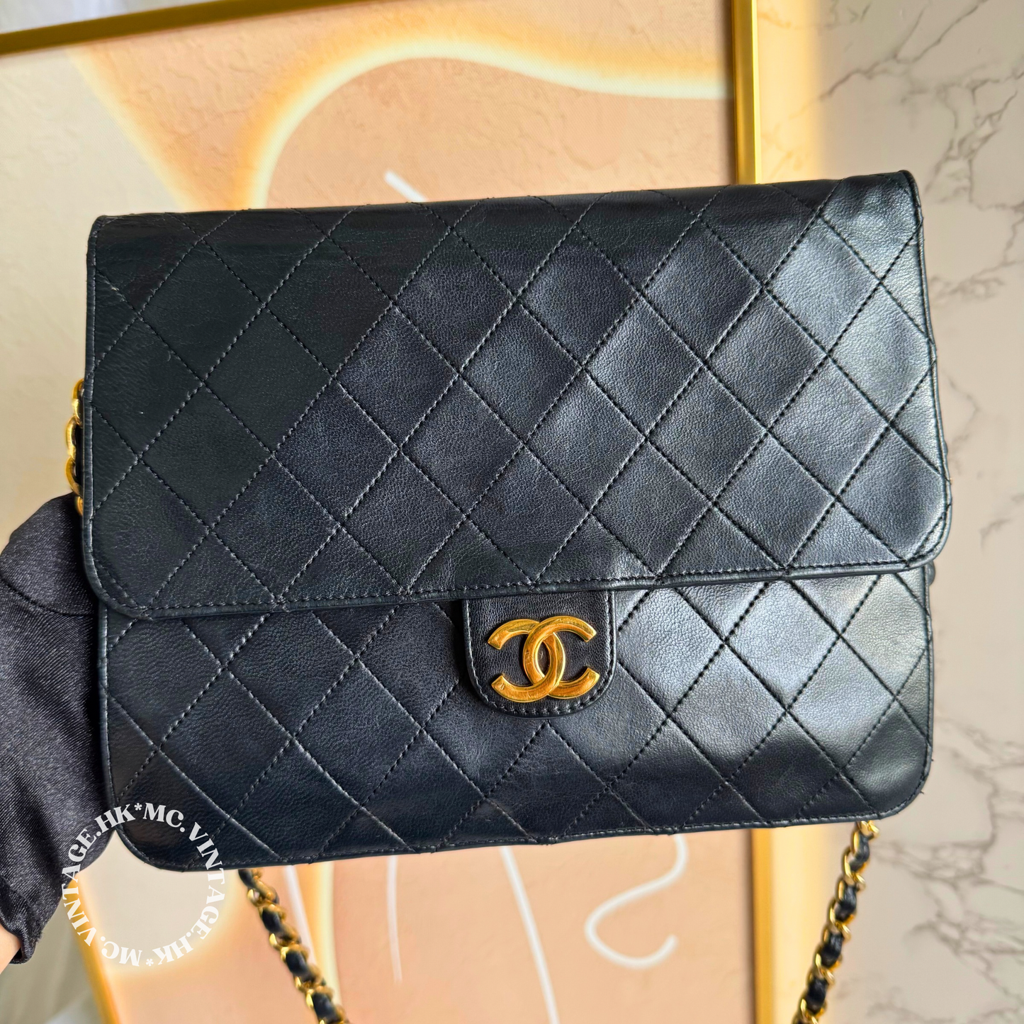 CHANEL Vintage Push-Lock Bag