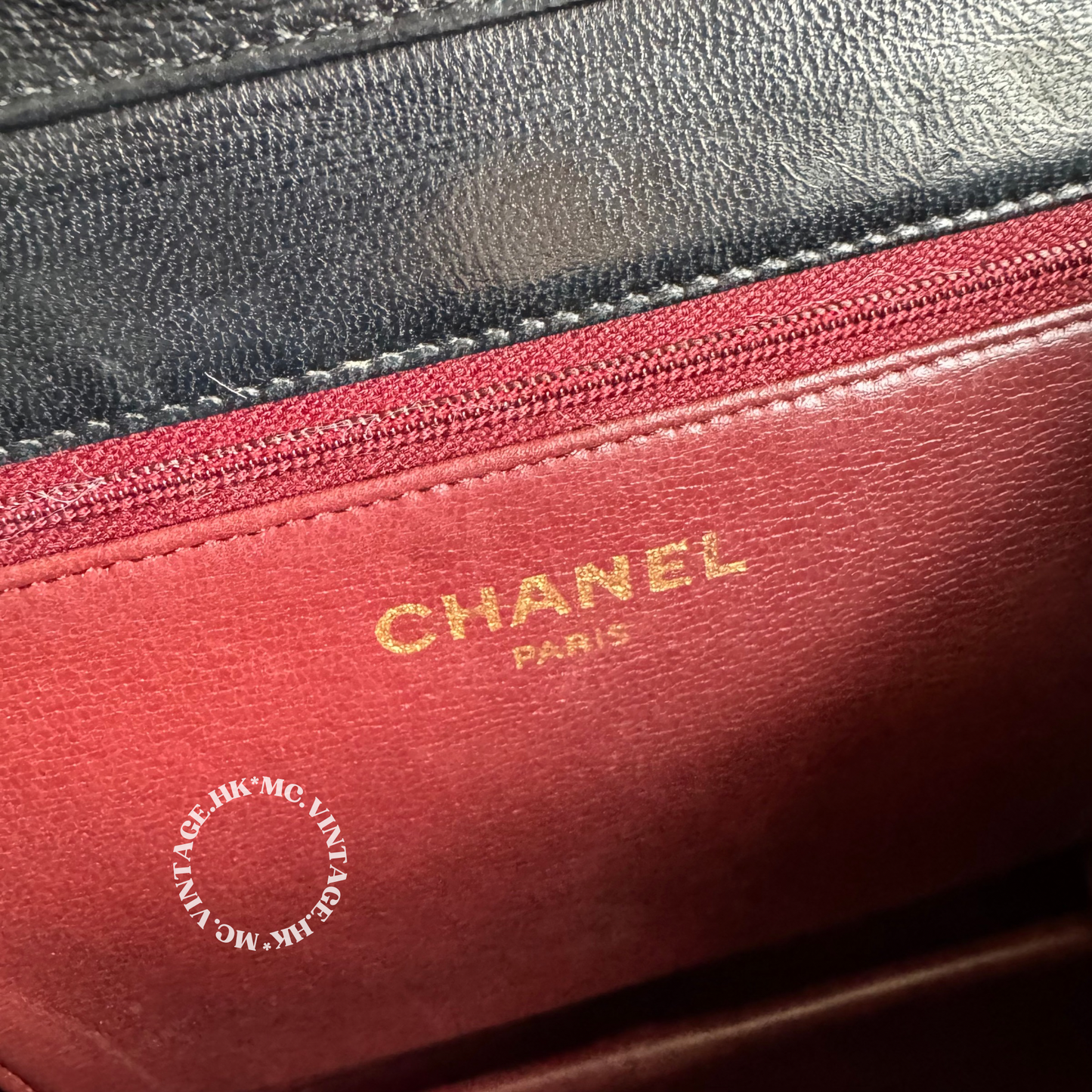 CHANEL Vintage Push-Lock Bag