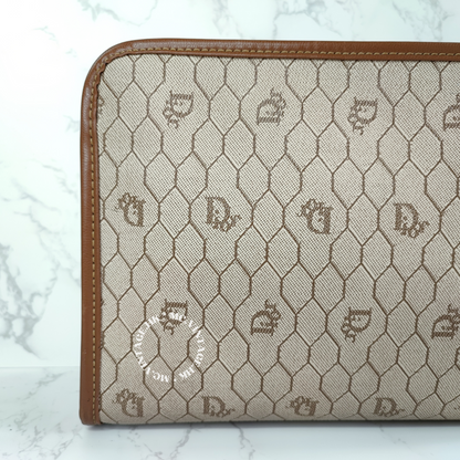 DIOR Honeycomb Clutch