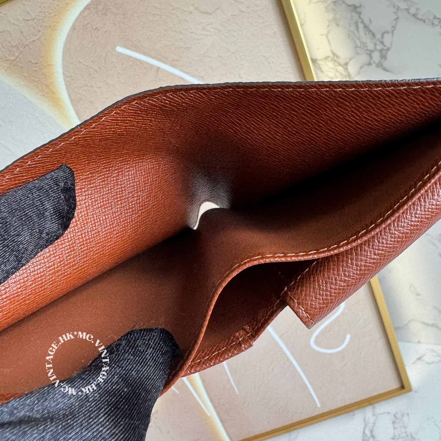 LV Monogram Wallet - LV10900