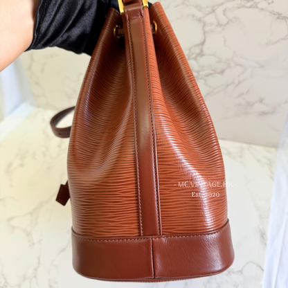 VALENTINO GARAVANI Bucket Bag