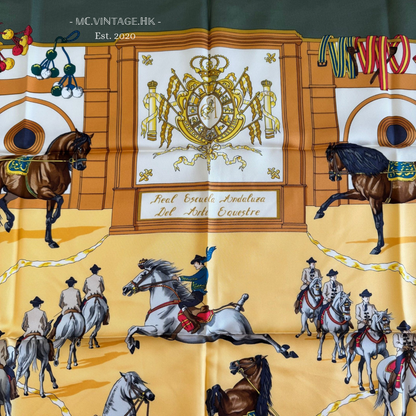 HERMES 90’s Silk Scarf