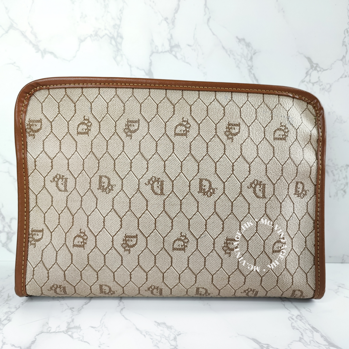 DIOR Honeycomb Clutch