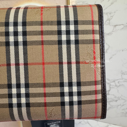 Burberrys Vintage Mini Pouch