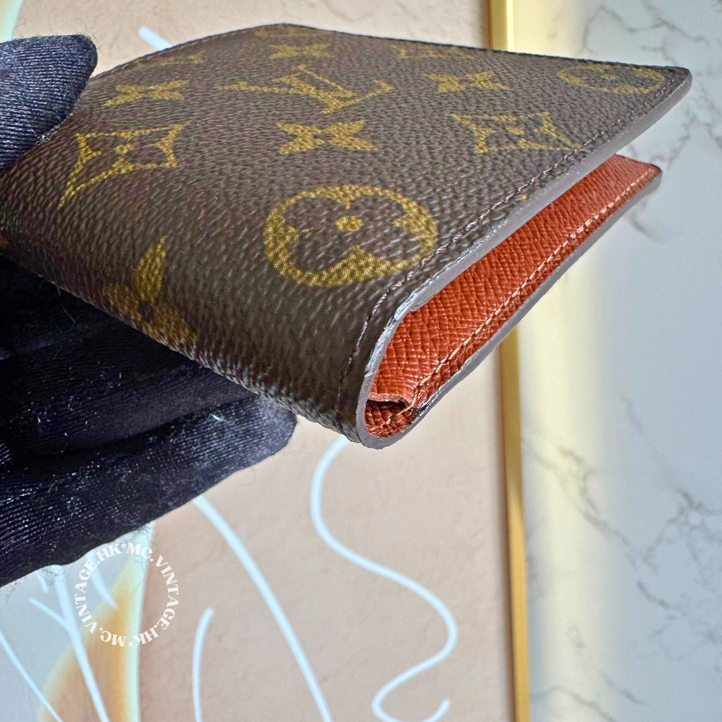 LV Monogram Wallet - LV10900