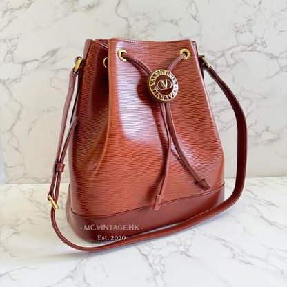 VALENTINO GARAVANI Bucket Bag
