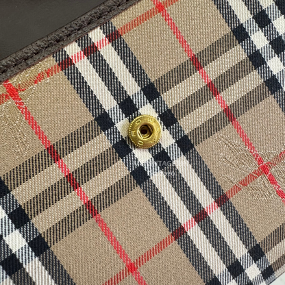 Burberrys Vintage Mini Pouch