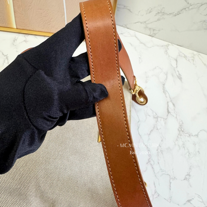 HIGH-CLASS Shoulder Bag