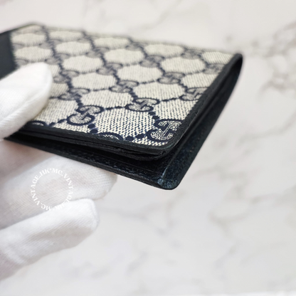 GUCCI Vintage Wallet