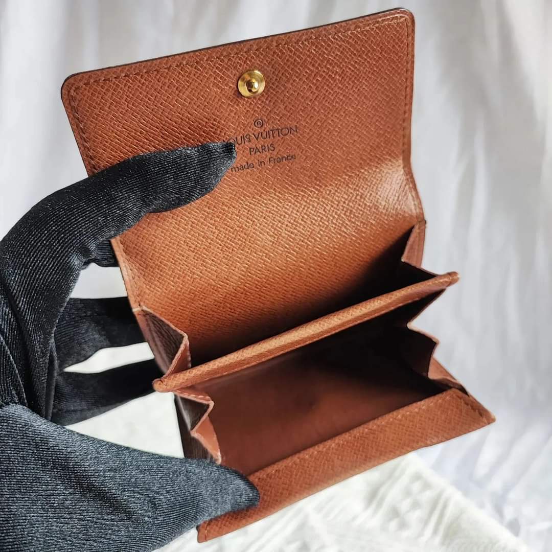 LV Monogram Cardholder