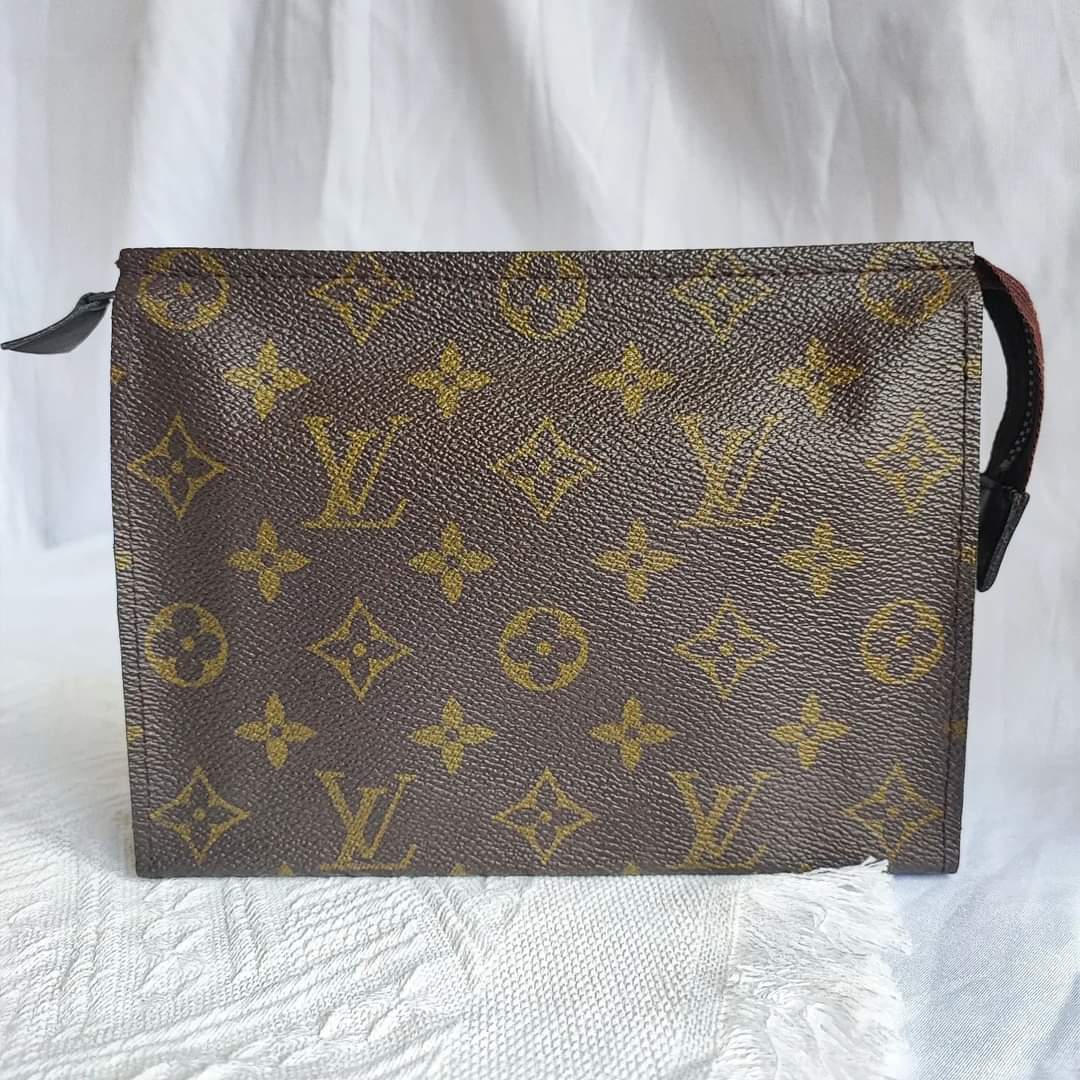 LV Vintage Monogram Clutch