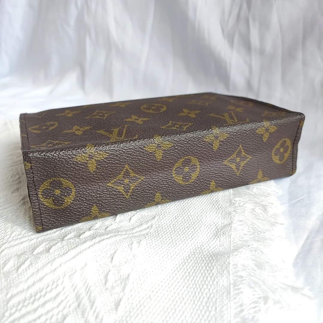 LV Vintage Monogram Clutch