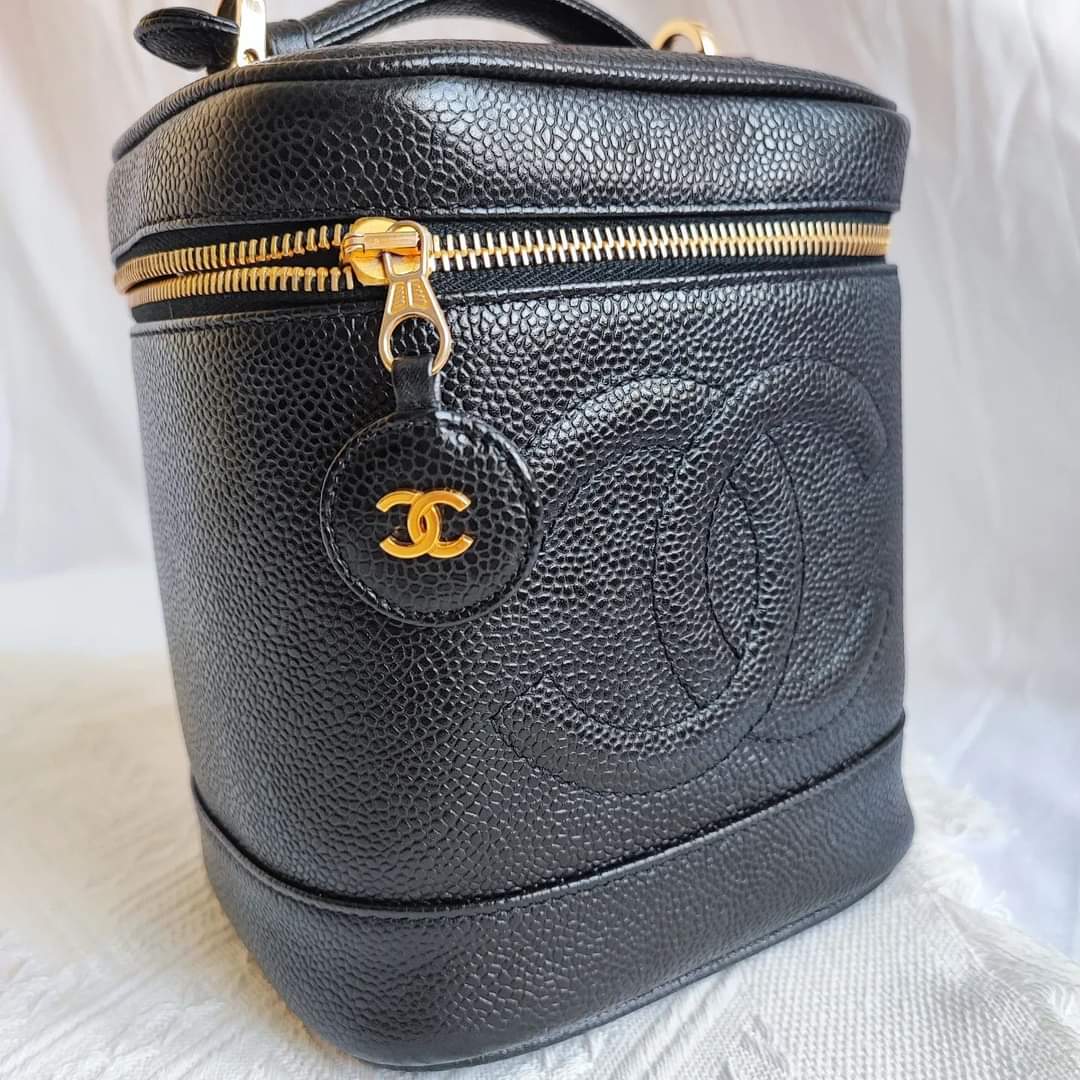 CHANEL Caviar Vanity Bag