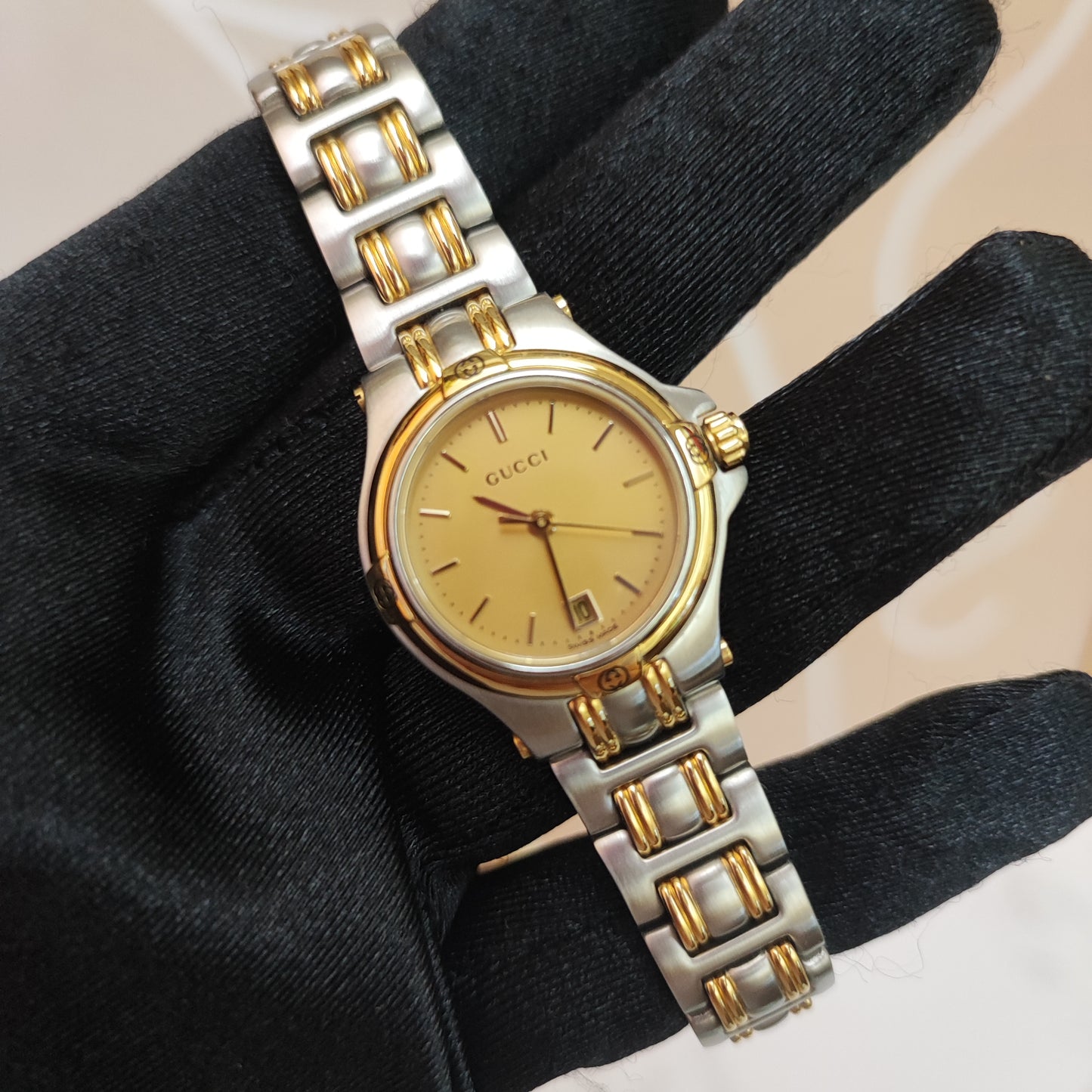 GUCCI Vintage Watch