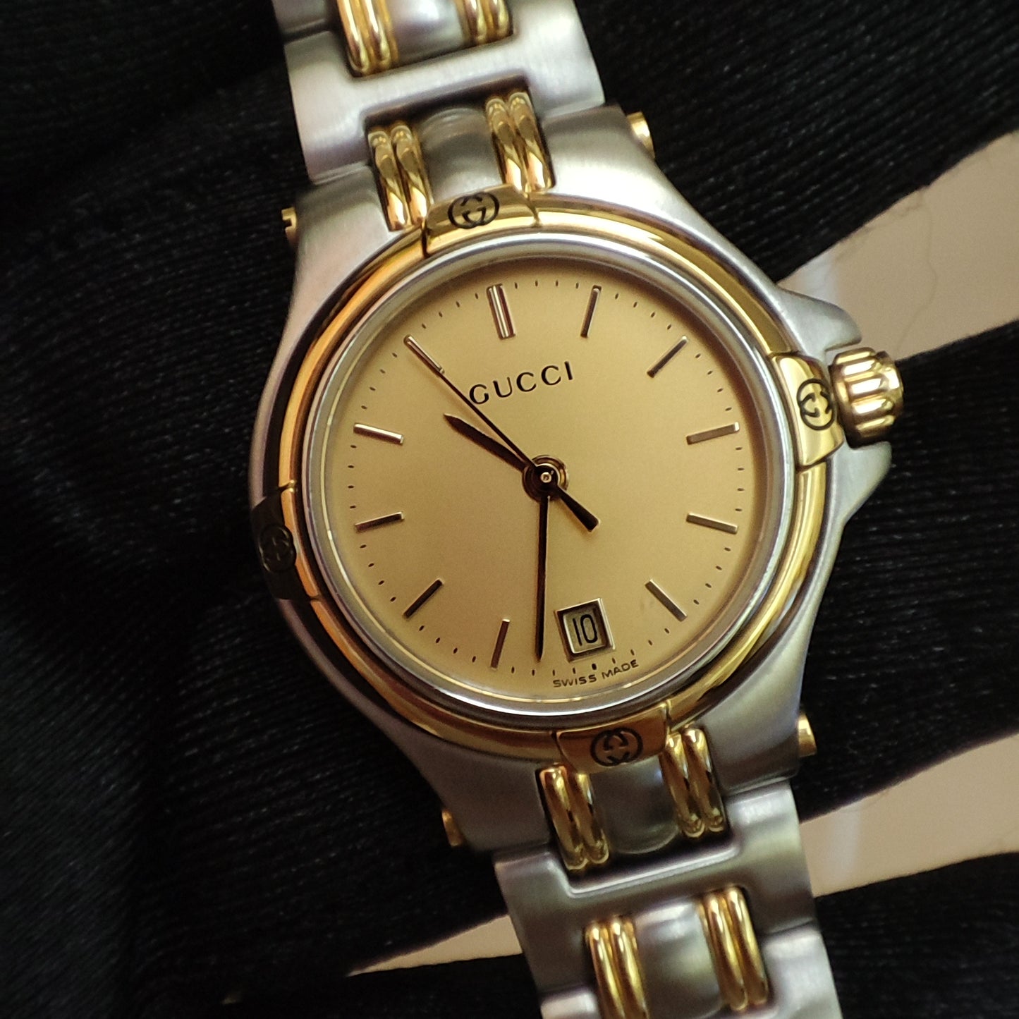 GUCCI Vintage Watch