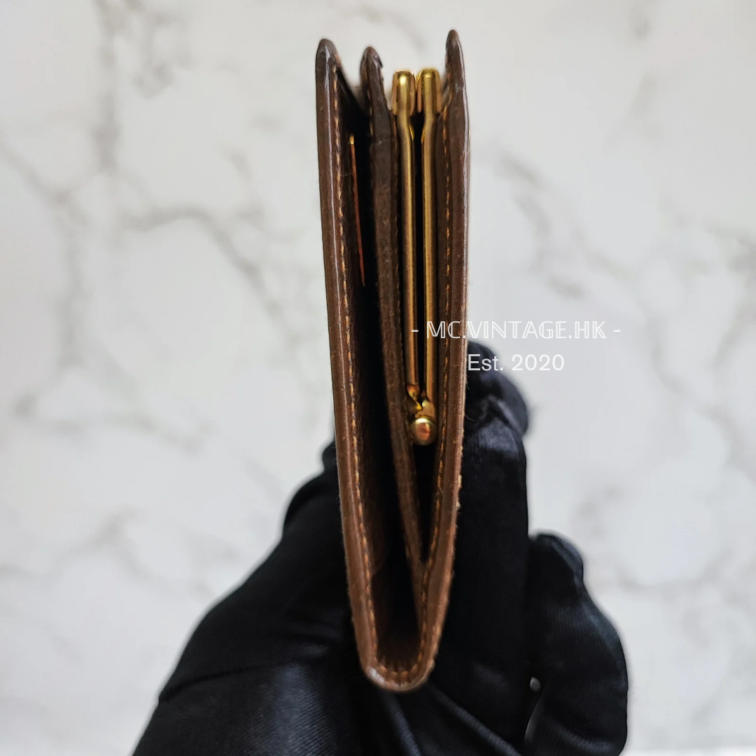 GUCCI Vintage Wallet