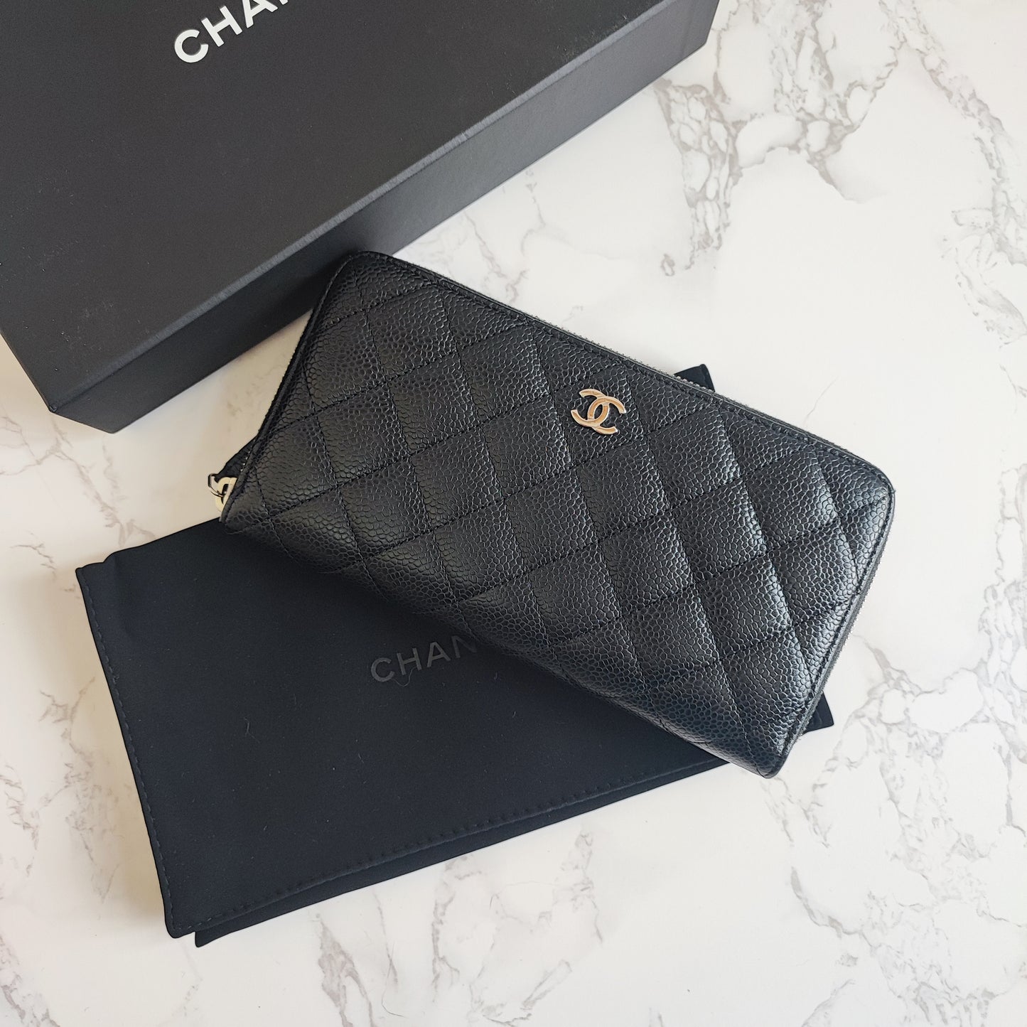 CHANEL Caviar Long Wallet