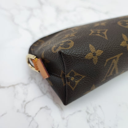 LV Monogram Pouch