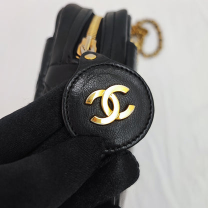 CHANEL Vintage Shoulder Bag